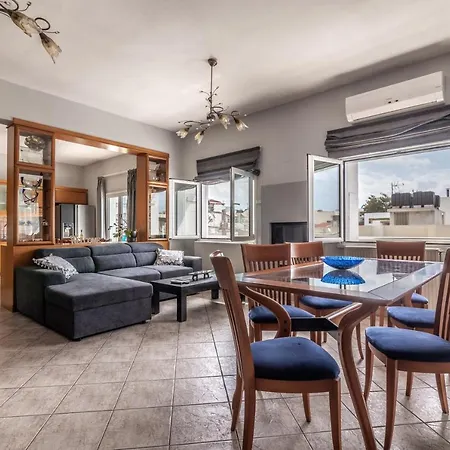 Διαμέρισμα Spacious Near Downtown *