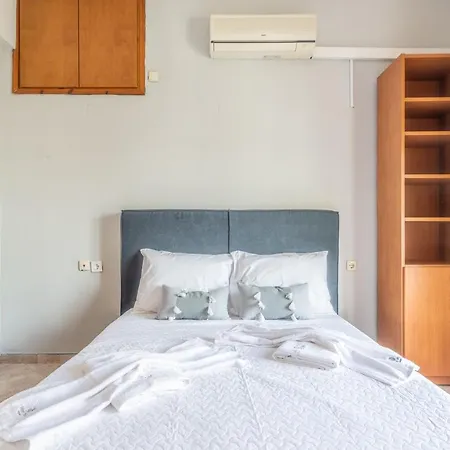 Spacious Near Downtown * Ηράκλειο Κρήτης